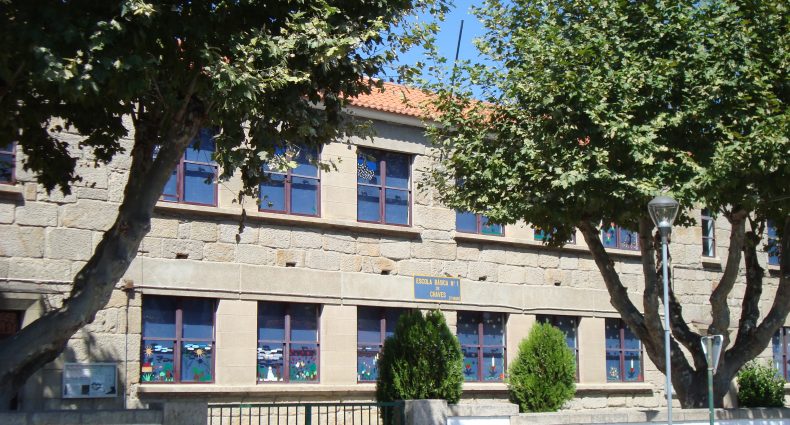 Escola de Santo Amaro - Chaves