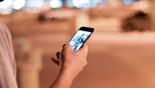 A cultura do “scroll” e o declínio da leitura profunda